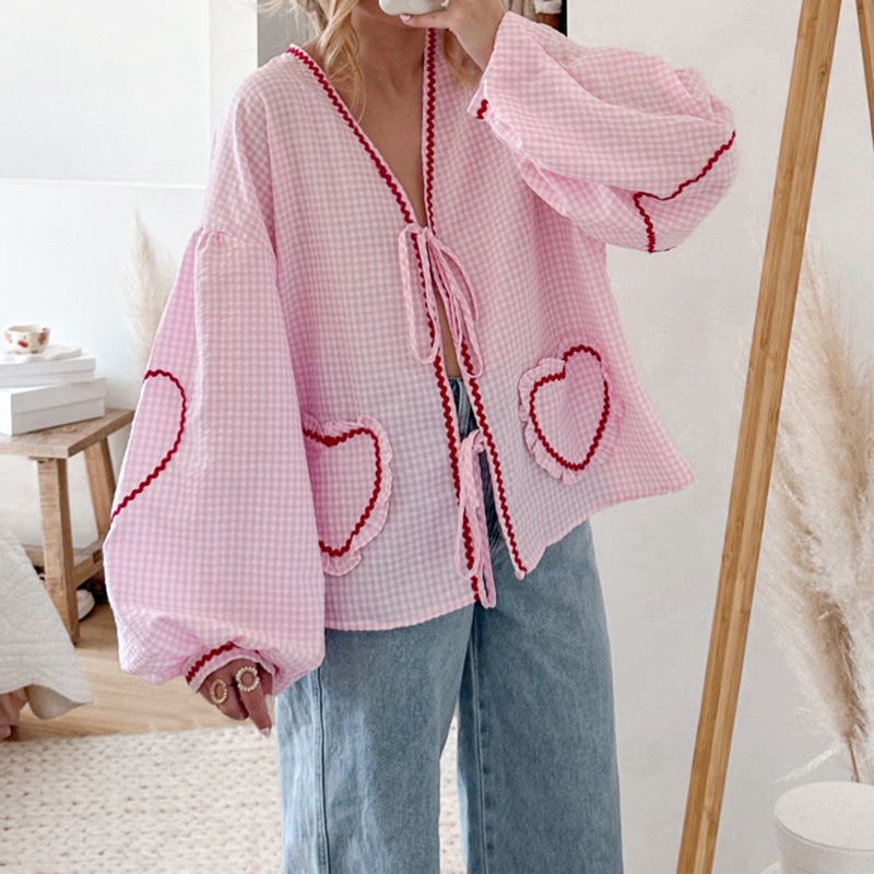 Y2K Vintage Long Sleeve T-shirts Heart Patched Plaid Front Bowknot Tie-Up Blouses Women Fashion Elegant Casual Loose Fit Tops