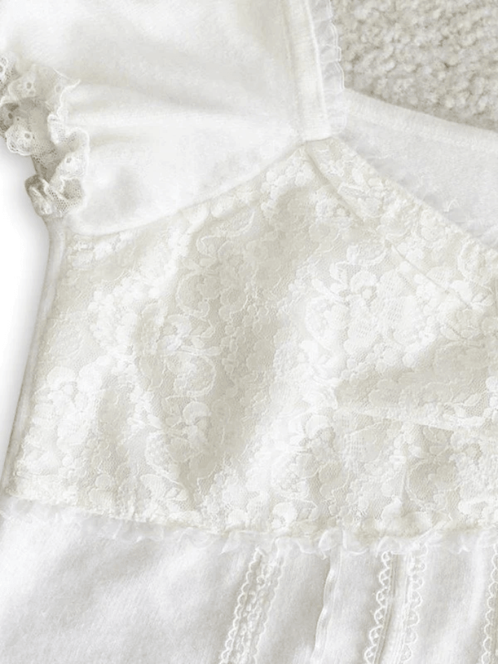 Maxct Paneled Lace White Puff Sleeve Blouse