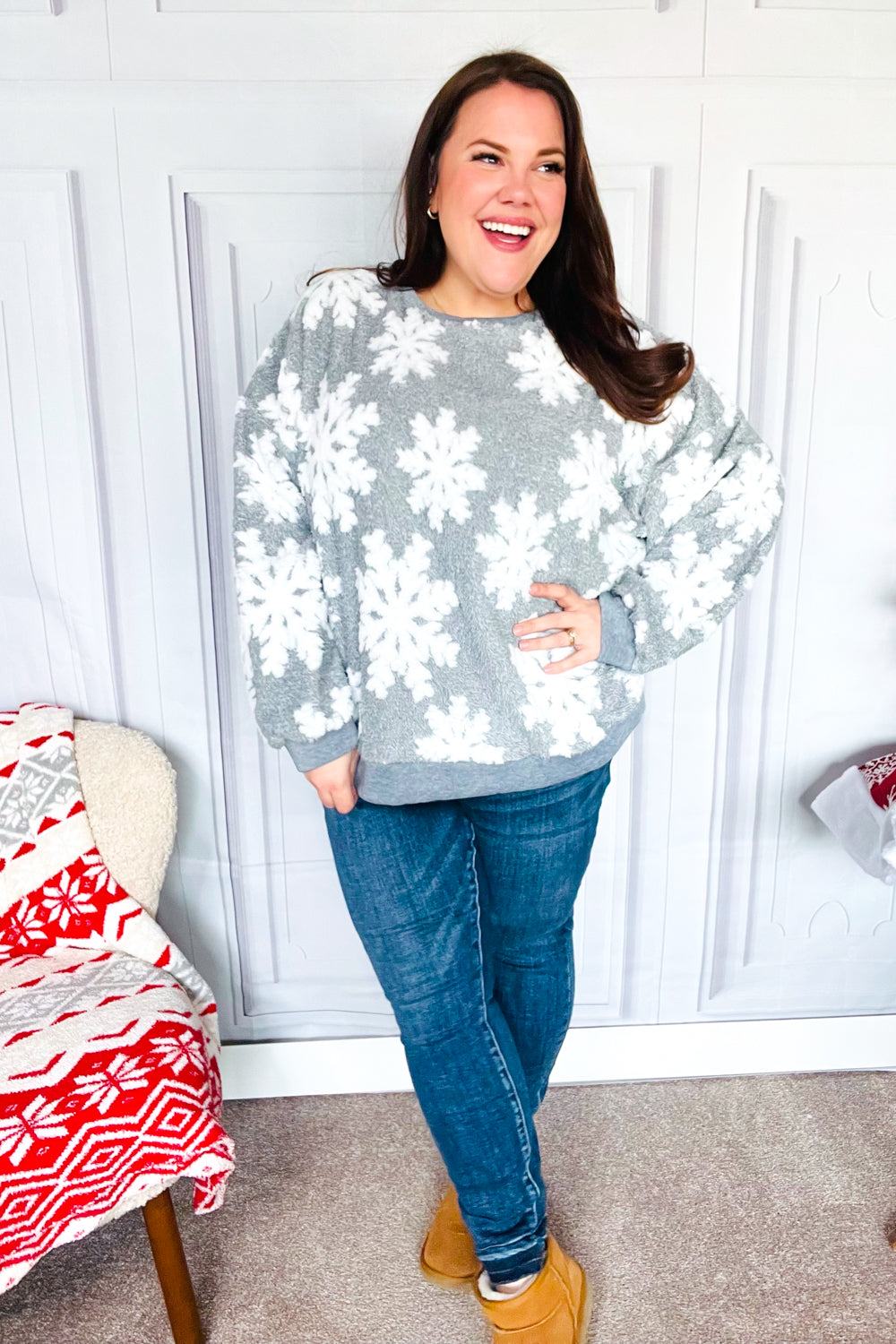 Maxct &Season Greetings Silver Puffy Snowflake Sherpa Pullover