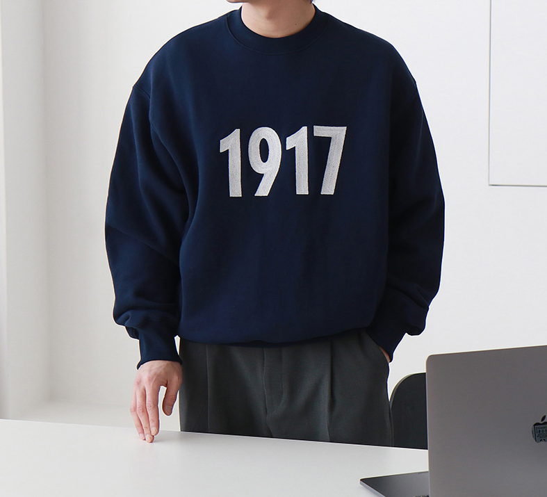 Maxct 4324 1917 Numbered Sweater