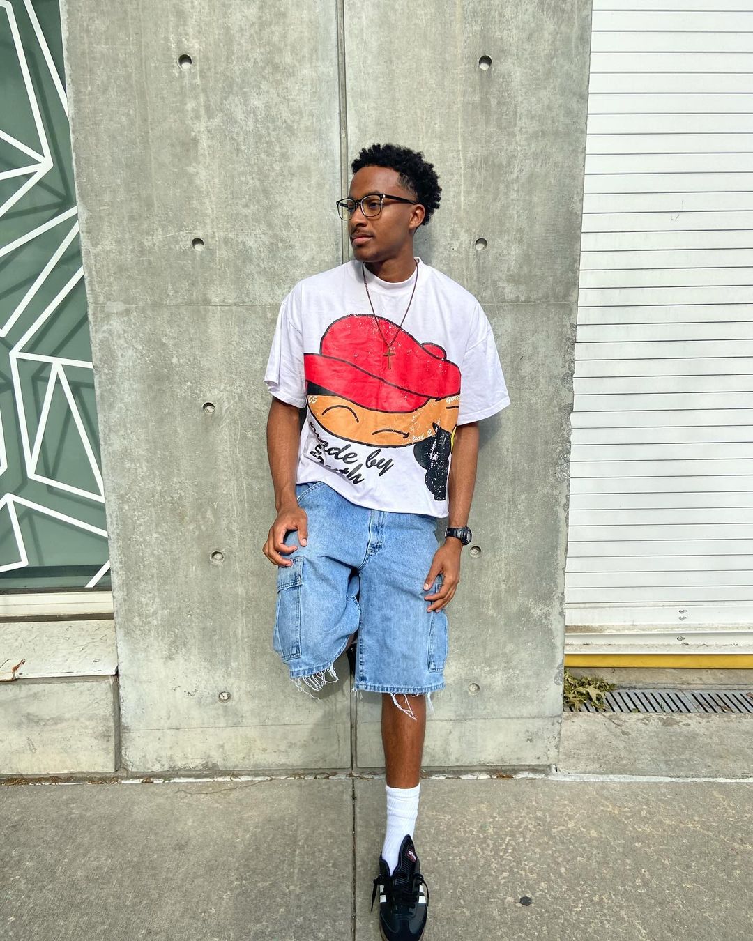 New Retro Men Comic Print Round Neck Cotton Large T-shirt Instagram Fashion Men and Women Harajuku Top graphic t shirts