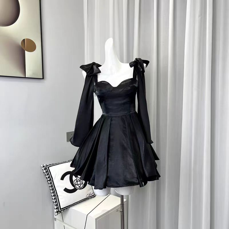 Maxct avant garde dress to impress French Retro Pettiskirt Bow Design Waist-Tight Birthday Short Banquet Dress Sling Dress