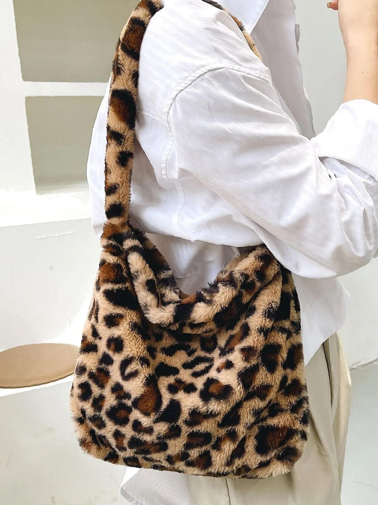 Bag For Love - Fluffy Leopard Pattern Square Bag  - Women Maxct Bags