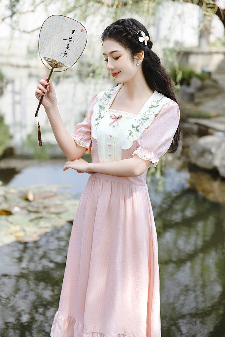 Sweet Floral Embroidered Midi Dress Maxct