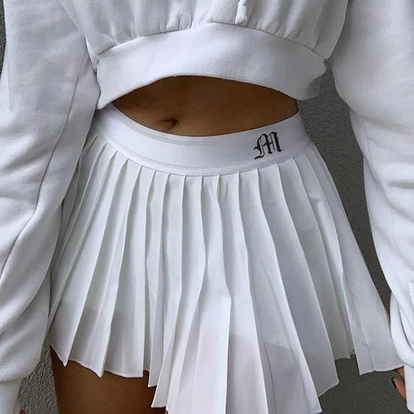 Naughty List Pleated Skirt Maxct