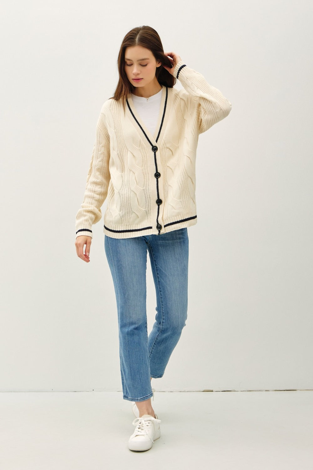 Maxct &Be Cool Contrast Trim Cable-Knit V-Neck Cardigan