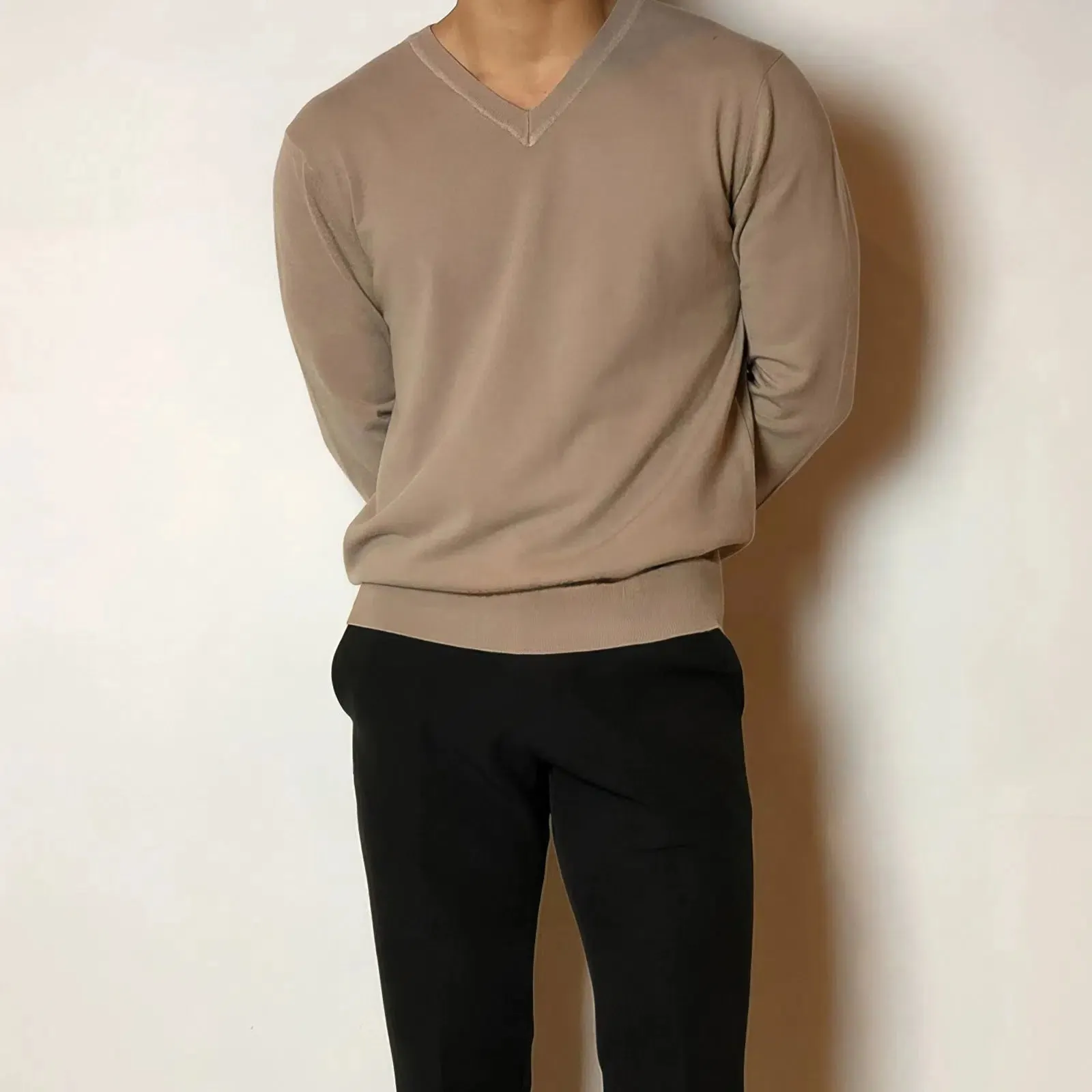 Maxct V-neck Long-sleeved Bottoming Sweater