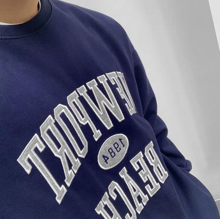Maxct No. 4006 Round Neck Embroidered Letter Sweater