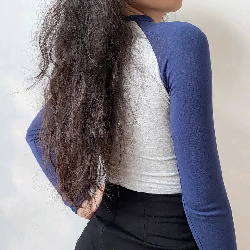 Maxct &Contrast Sleeve College Crop Top
