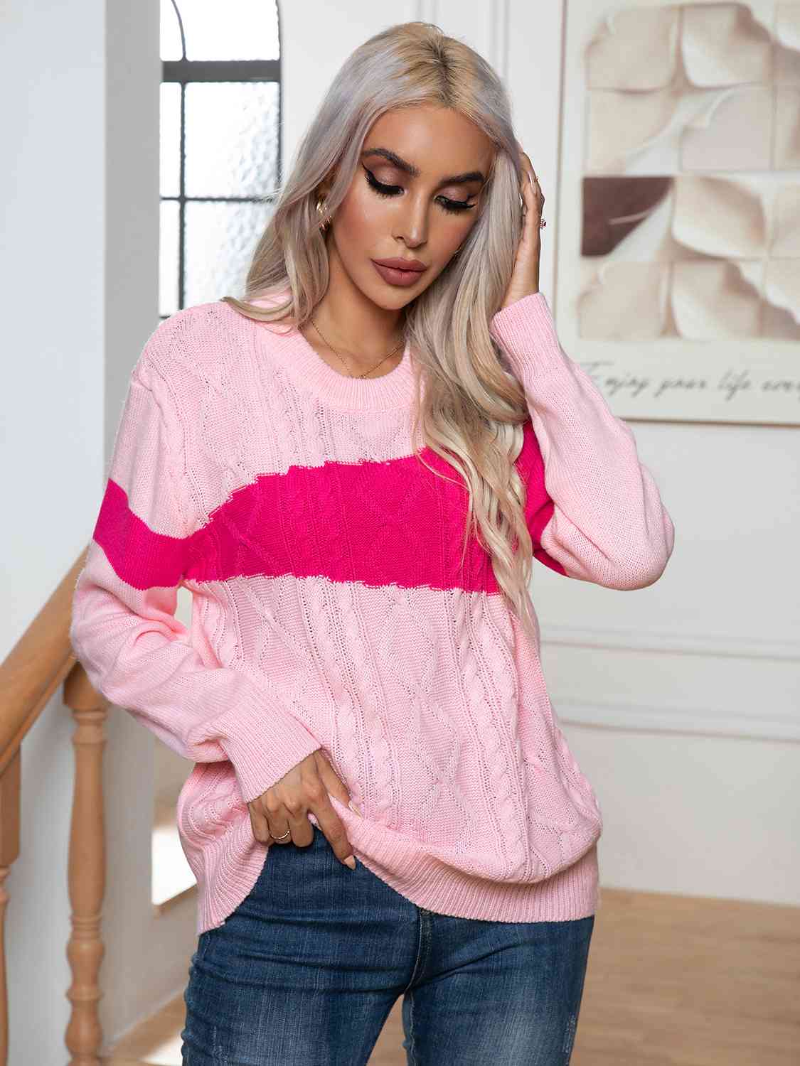Maxct &Color Block Cable-Knit Round Neck Sweater