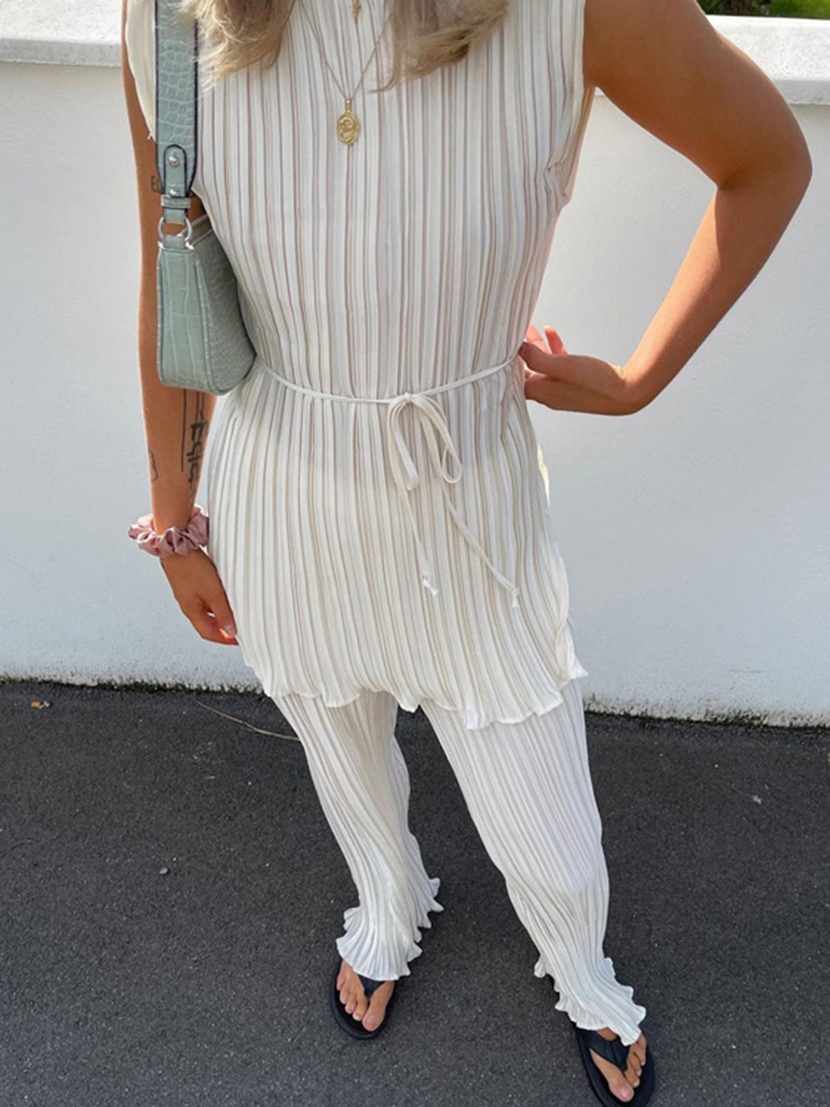 Maxct Solid Belted Pleated Pants Set