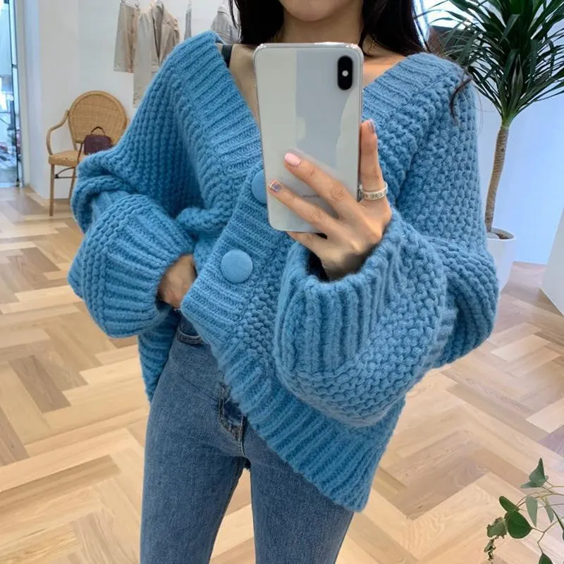 Maxct Buttoned Cable Knit Cardigan