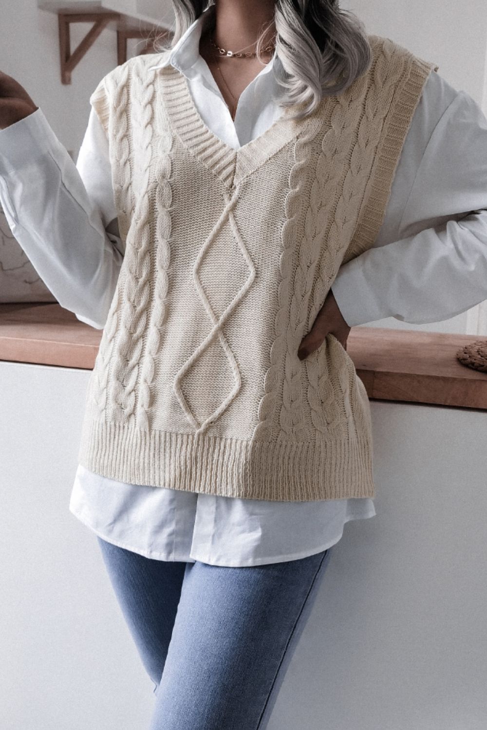 Maxct &Cable-Knit Ribbed V-Neck Sweater Vest