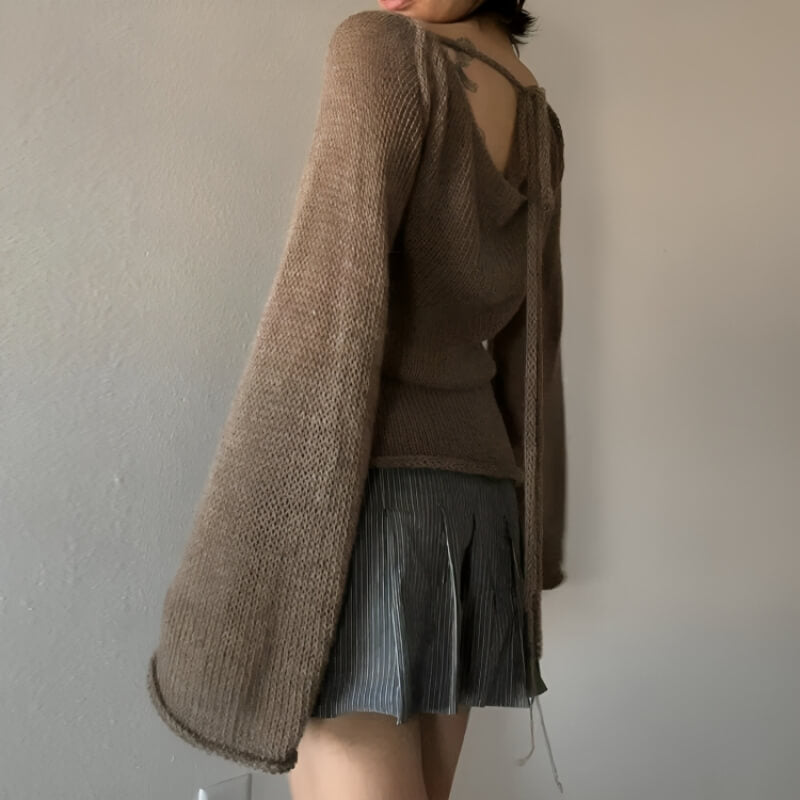 Maxct &Flare Sleeved Knit Backless Top