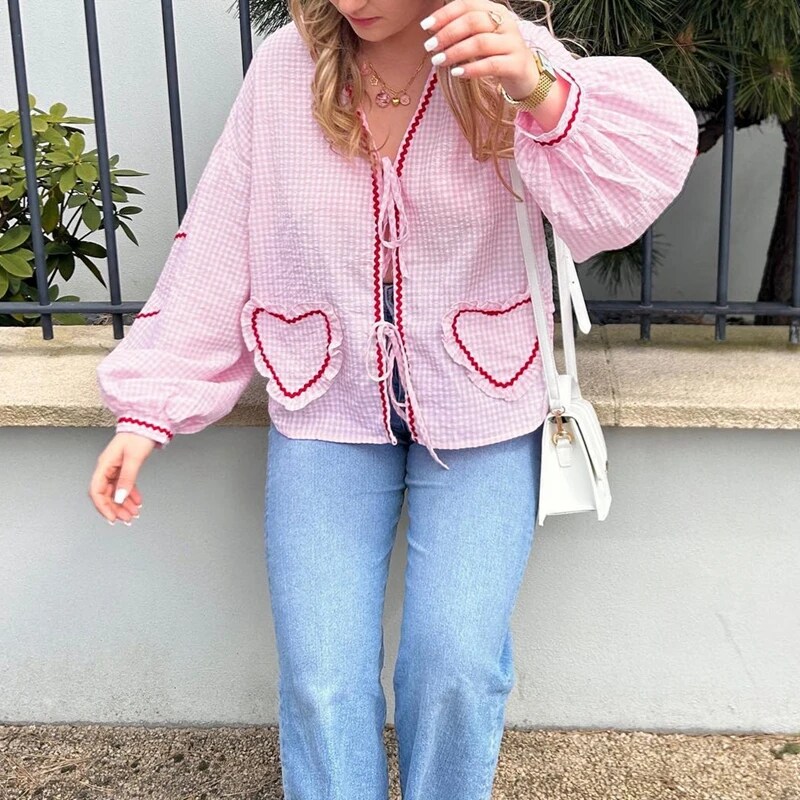 Y2K Vintage Long Sleeve T-shirts Heart Patched Plaid Front Bowknot Tie-Up Blouses Women Fashion Elegant Casual Loose Fit Tops