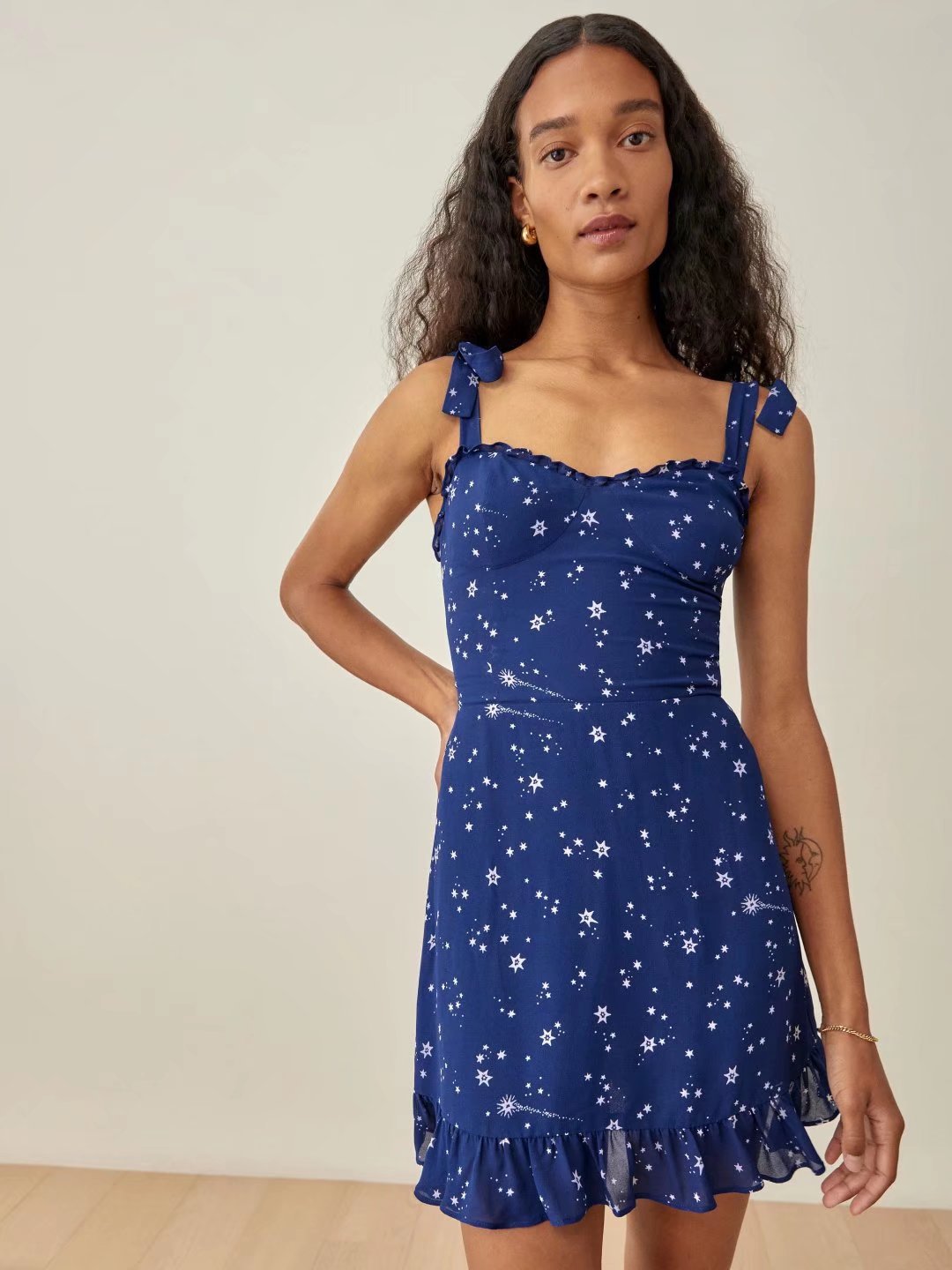 Maxct dress Spring New French Retro Fashion Casual Printed Slim-Fit Wooden Ear Lace-up Dress