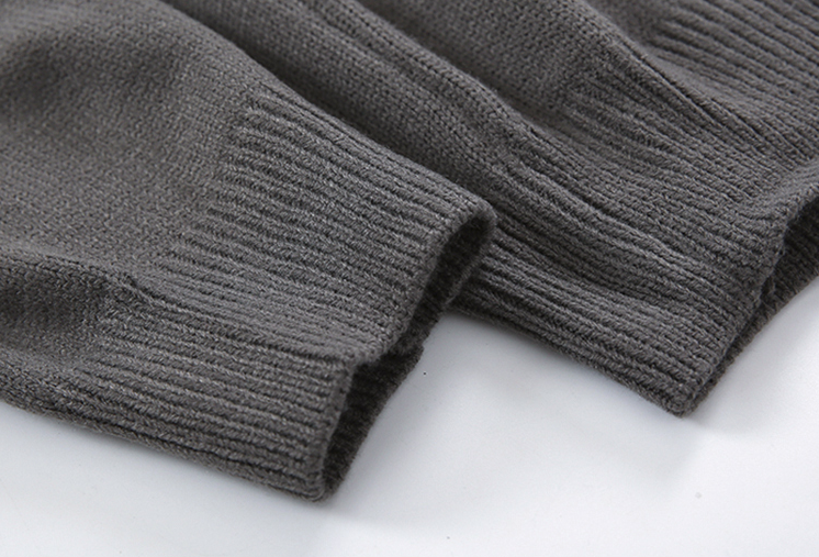 Maxct 2512 Knitted V-Neck Collar Sweater
