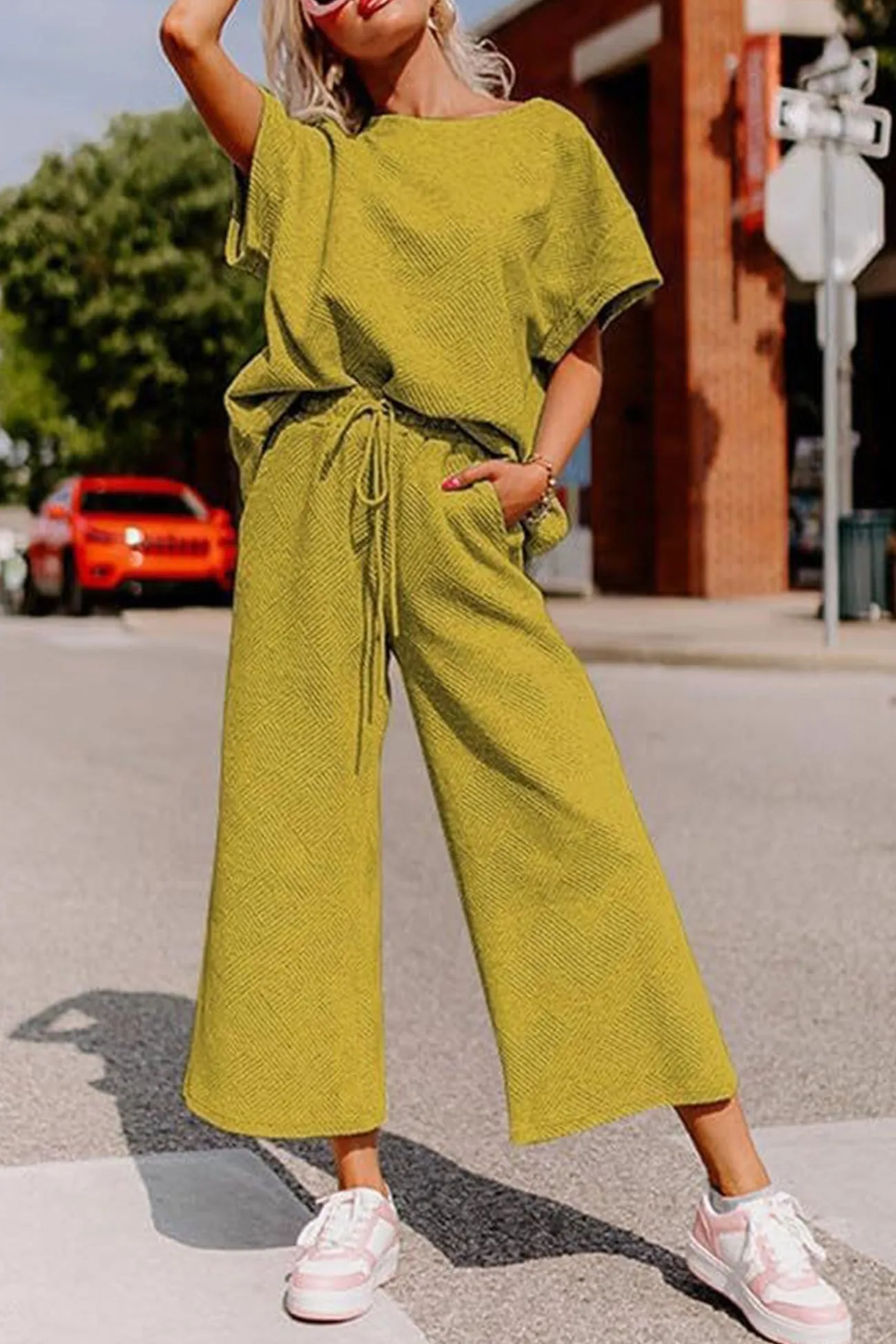 Maxct Solid Textured T-shirt Long Pants Set