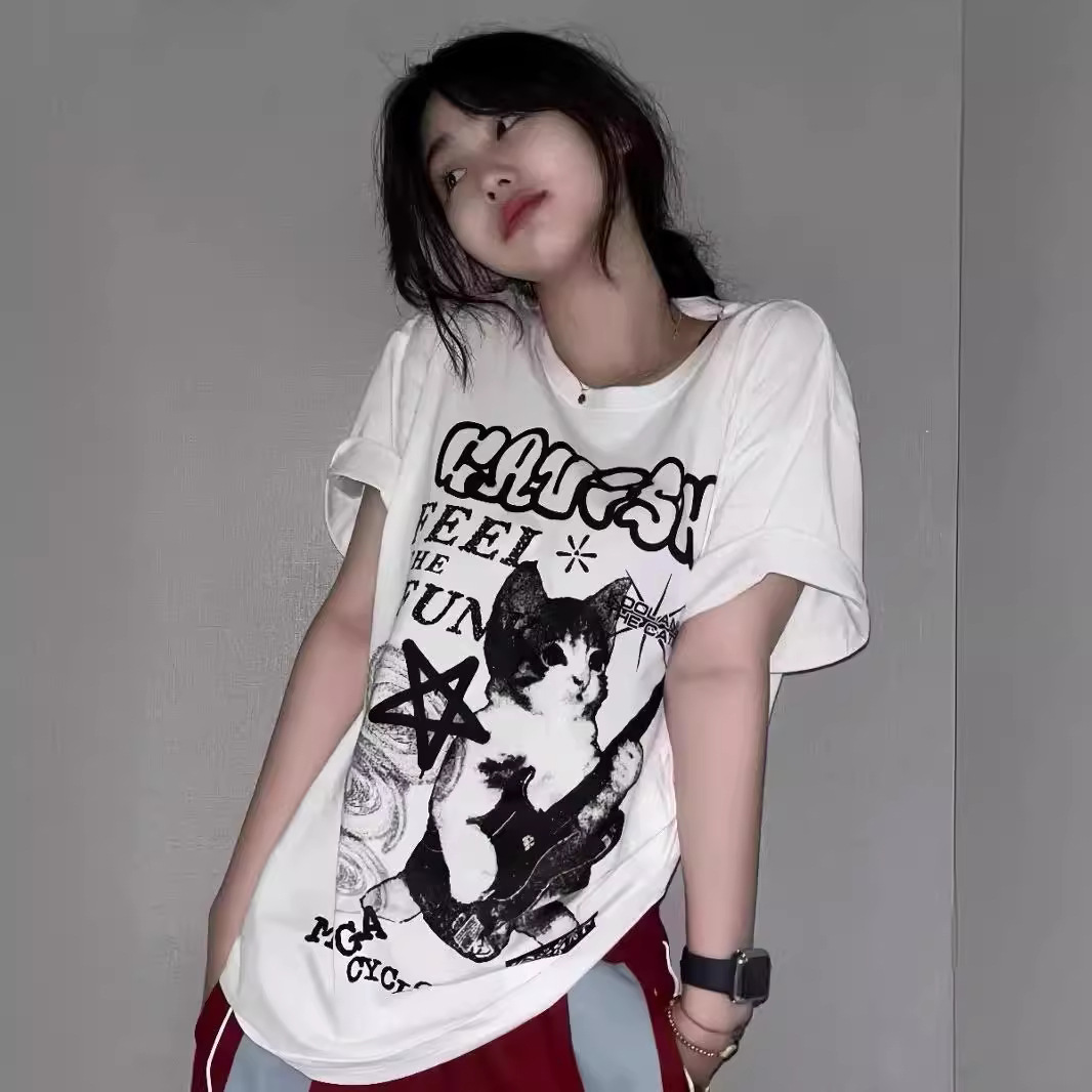 Maxct men’s fashion Niche Guitar Kitten Loose Short Sleeve T-shirt for Women - Image 3