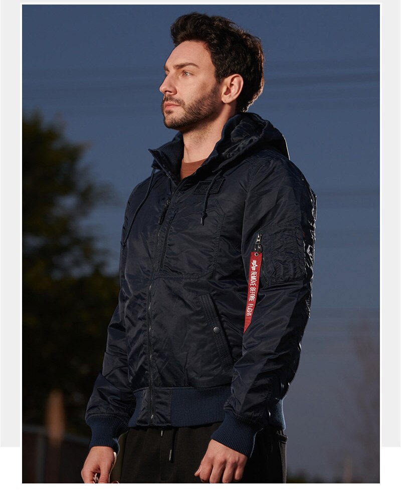 Men's Winter Very Stylish Waterproof And Windproof Jacket, Insulated With Sintepon