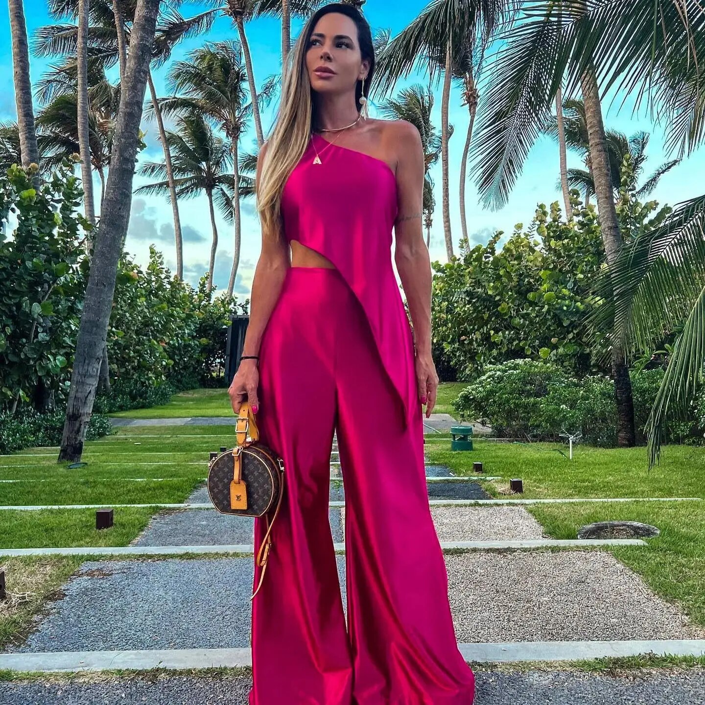 Maxct Solid Female Pant Two piece Set Skew Collar Sleeveless Top High Waist Wide Leg Pants Suit Elegant Evening Party Women Set