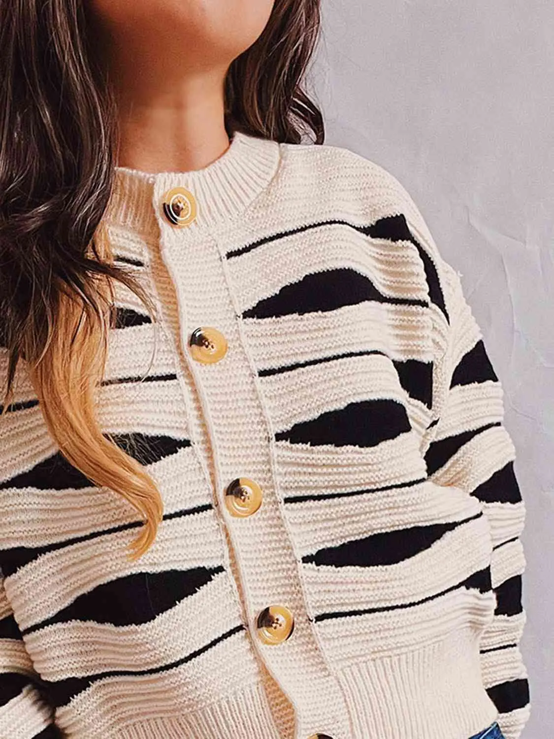 Maxct &Color Block Button Front Cardigan