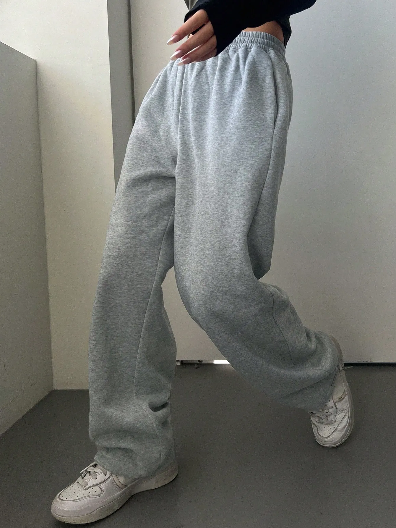 Maxct Solid Elastic Waist Slant Pocket Sweatpants