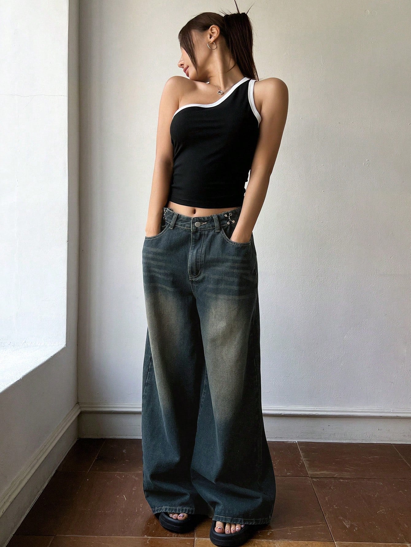 Maxct Women's Fashionable Solid Color Wide Leg Denim Pants