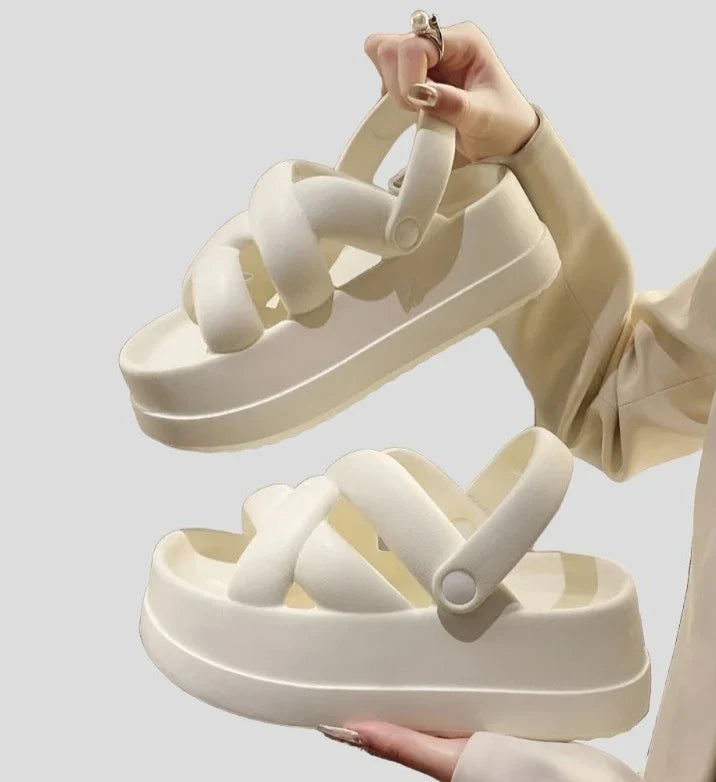 Slide Sandals Heightened with Crossover for Women Maxct