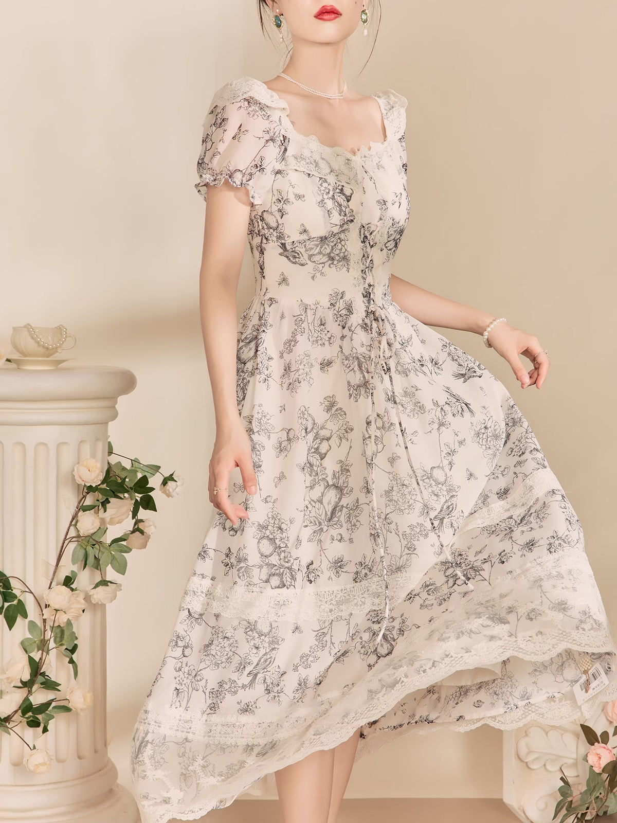 Porcelain Sketch Midi Dress Maxct