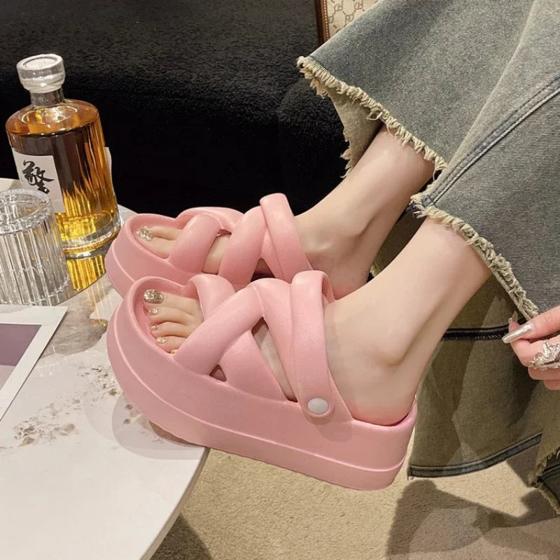 Slide Sandals Heightened with Crossover for Women Maxct