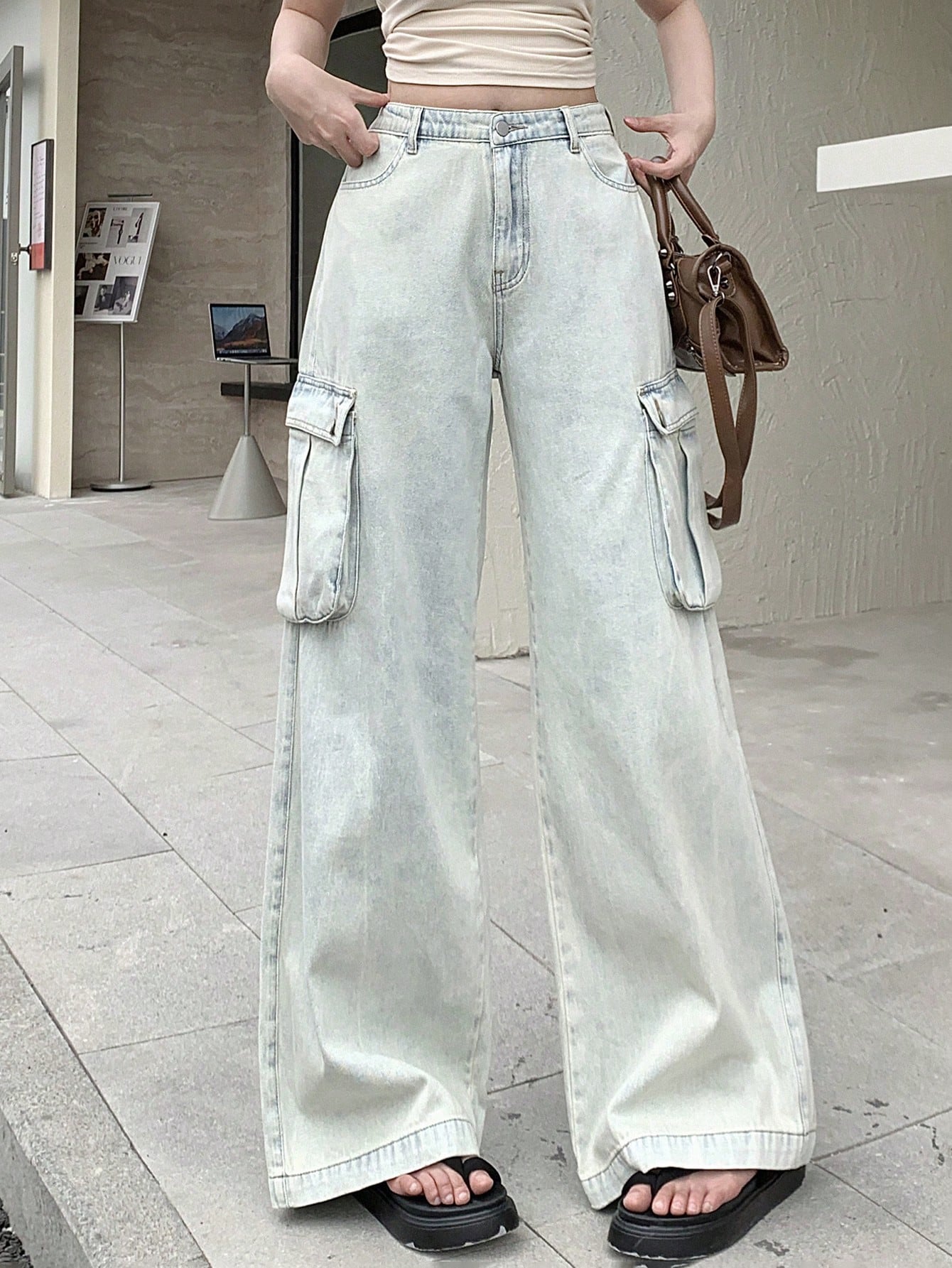 Maxct Women Fashionable High Waisted Wide Leg Denim Pants With Pocket Design - Image 3