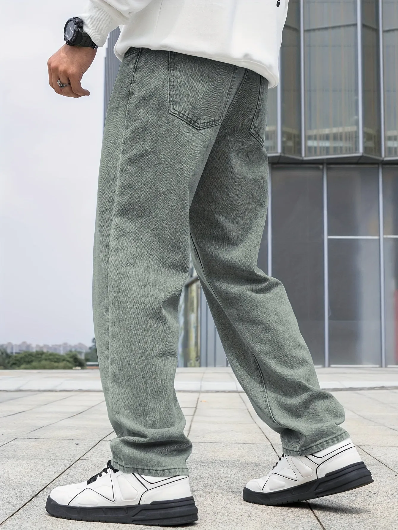 Men's Loose-Fit Wide-Leg Jeans