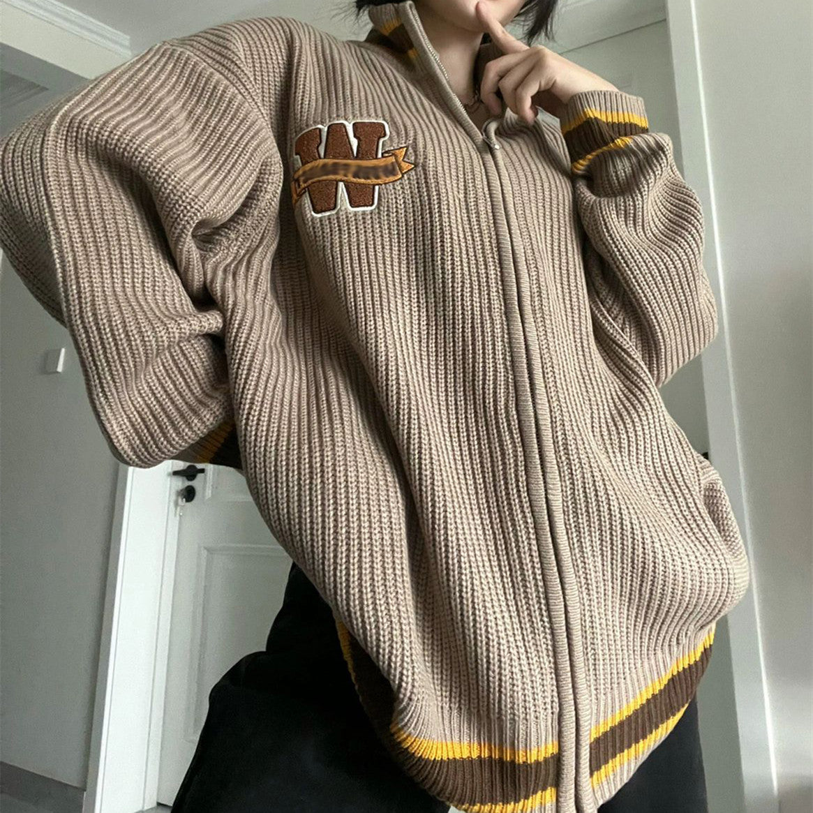 Maxct Logo Embroidery Zip Up Knit Cardigan