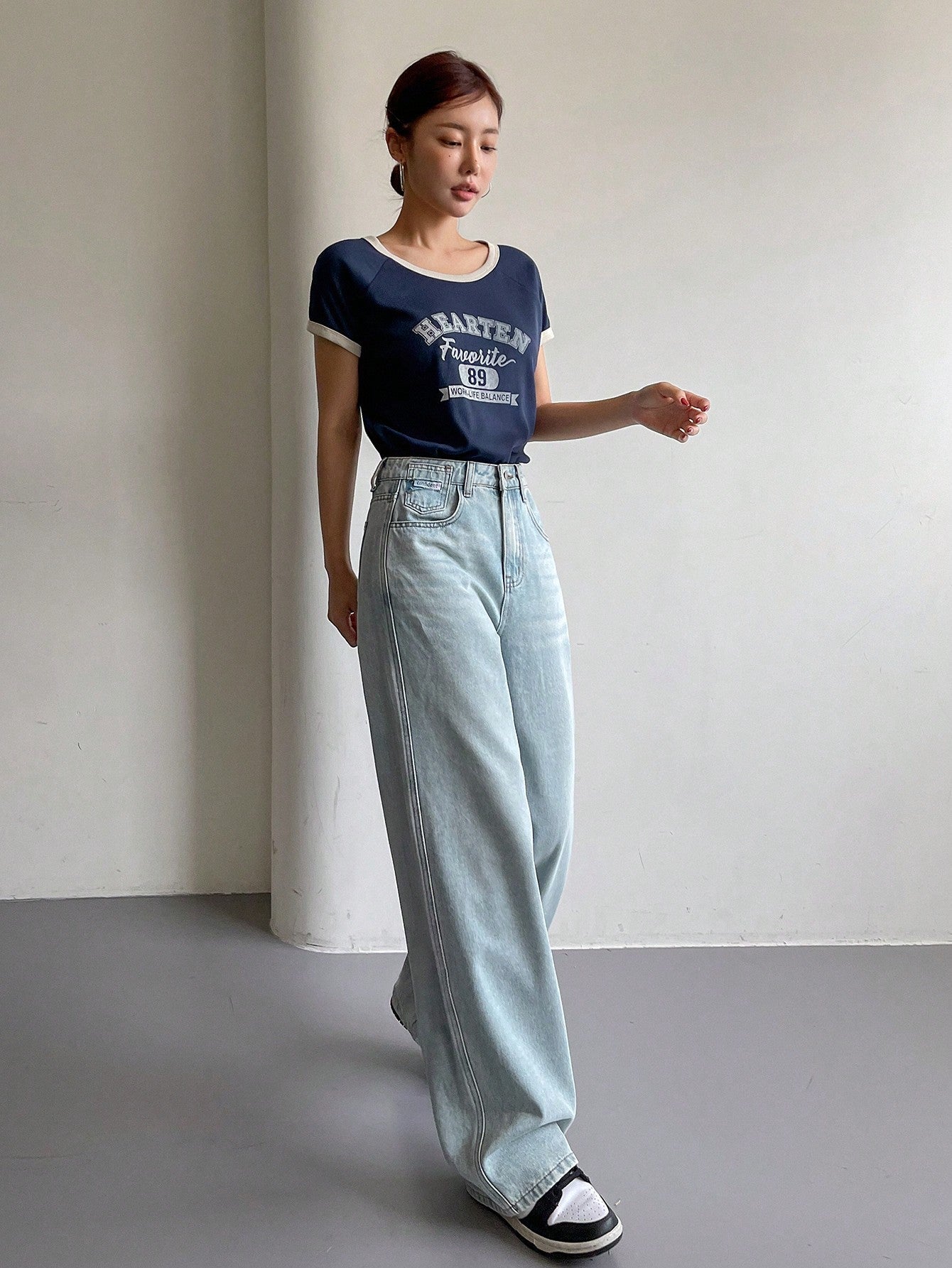 Maxct Women's Casual Wide-Legged Loose Fit Denim Pants With Pockets