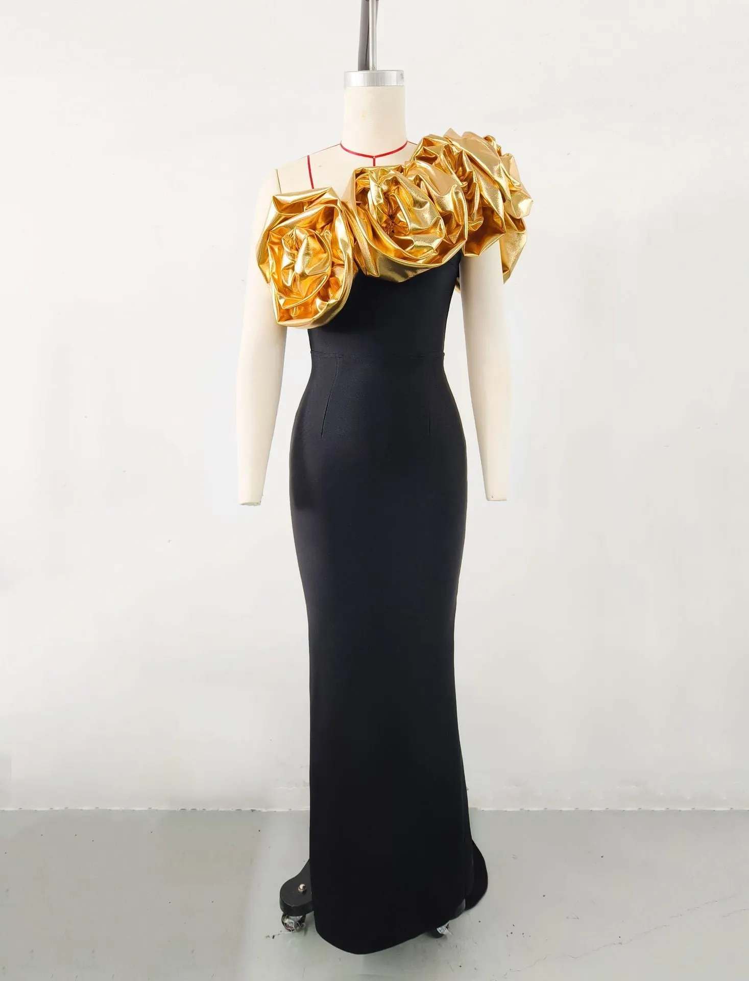 Maxct Cross Border Women Bandage Dress Evening Dress Golden Flower Slant Shoulder Dress High Purple Banquet Bandage Dress