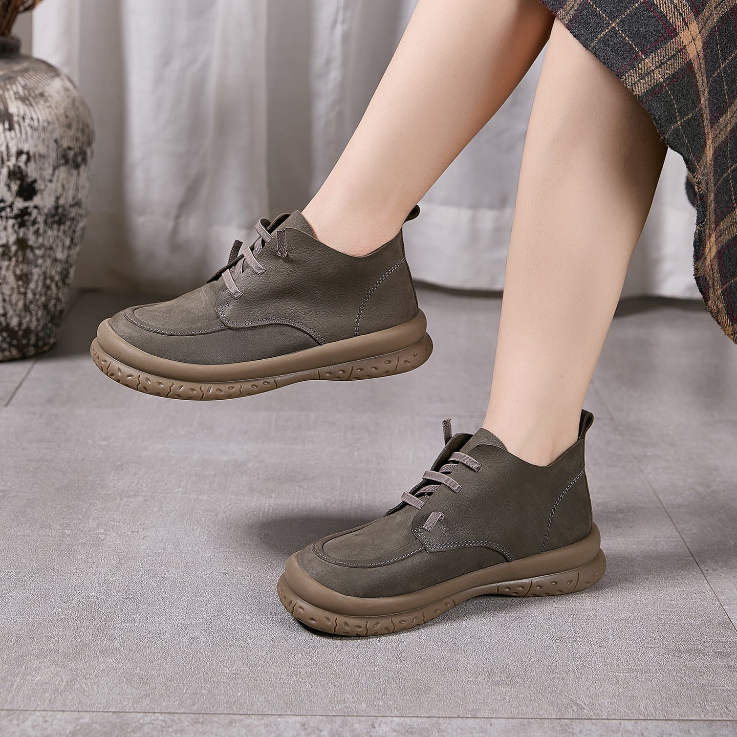 Genuine Leather Retro Autumn Flat Sole Slip-On Ankle Boots