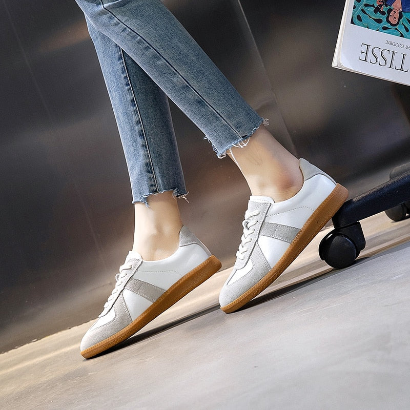White Split Leather Sneakers Flat for Women Maxct