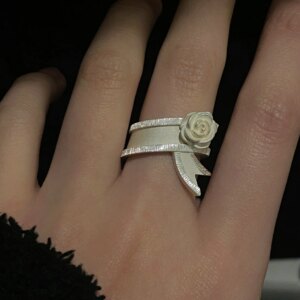 White Rose Silver Ring