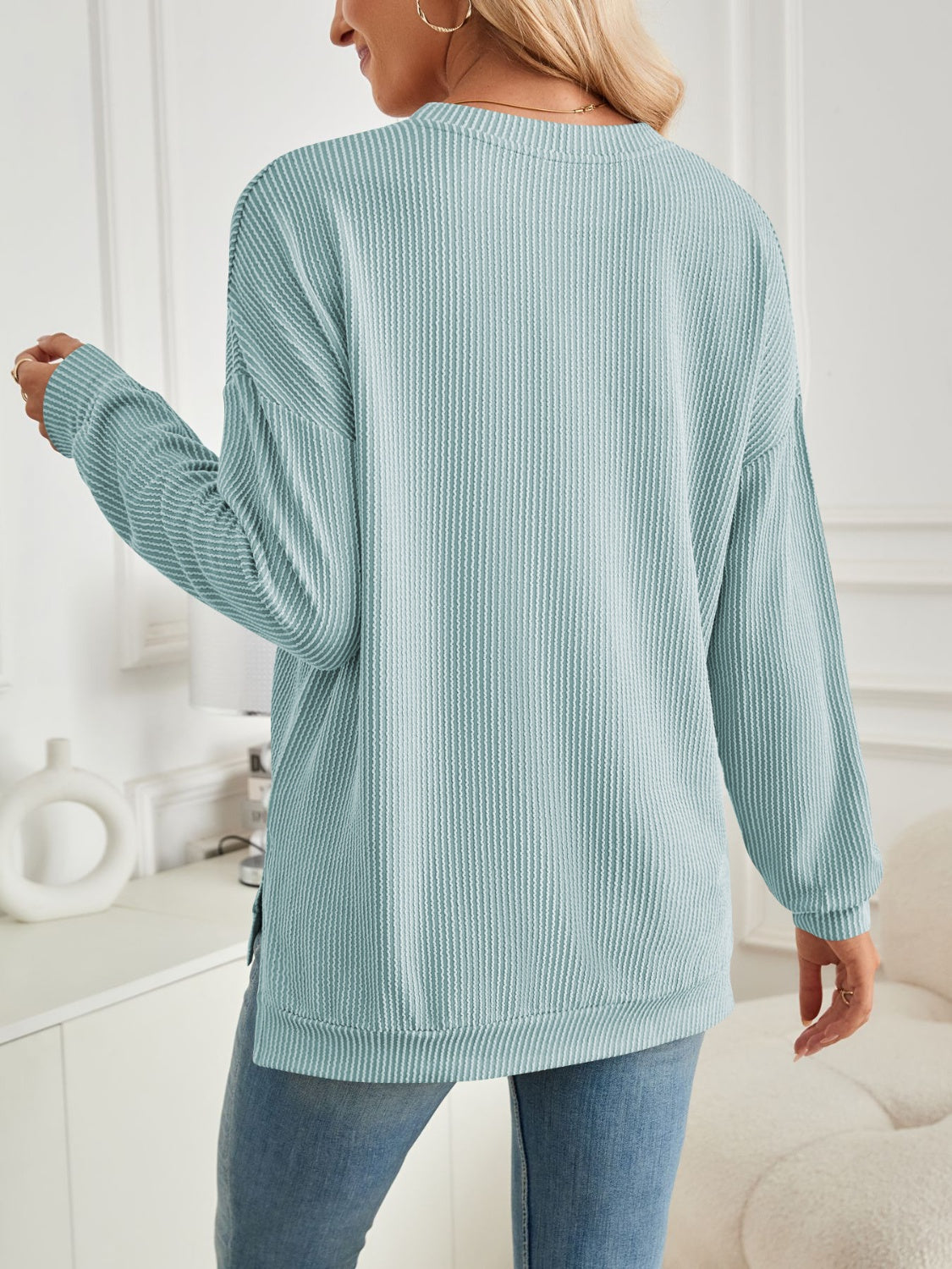 Maxct &Slit Round Neck Long Sleeve Sweatshirt