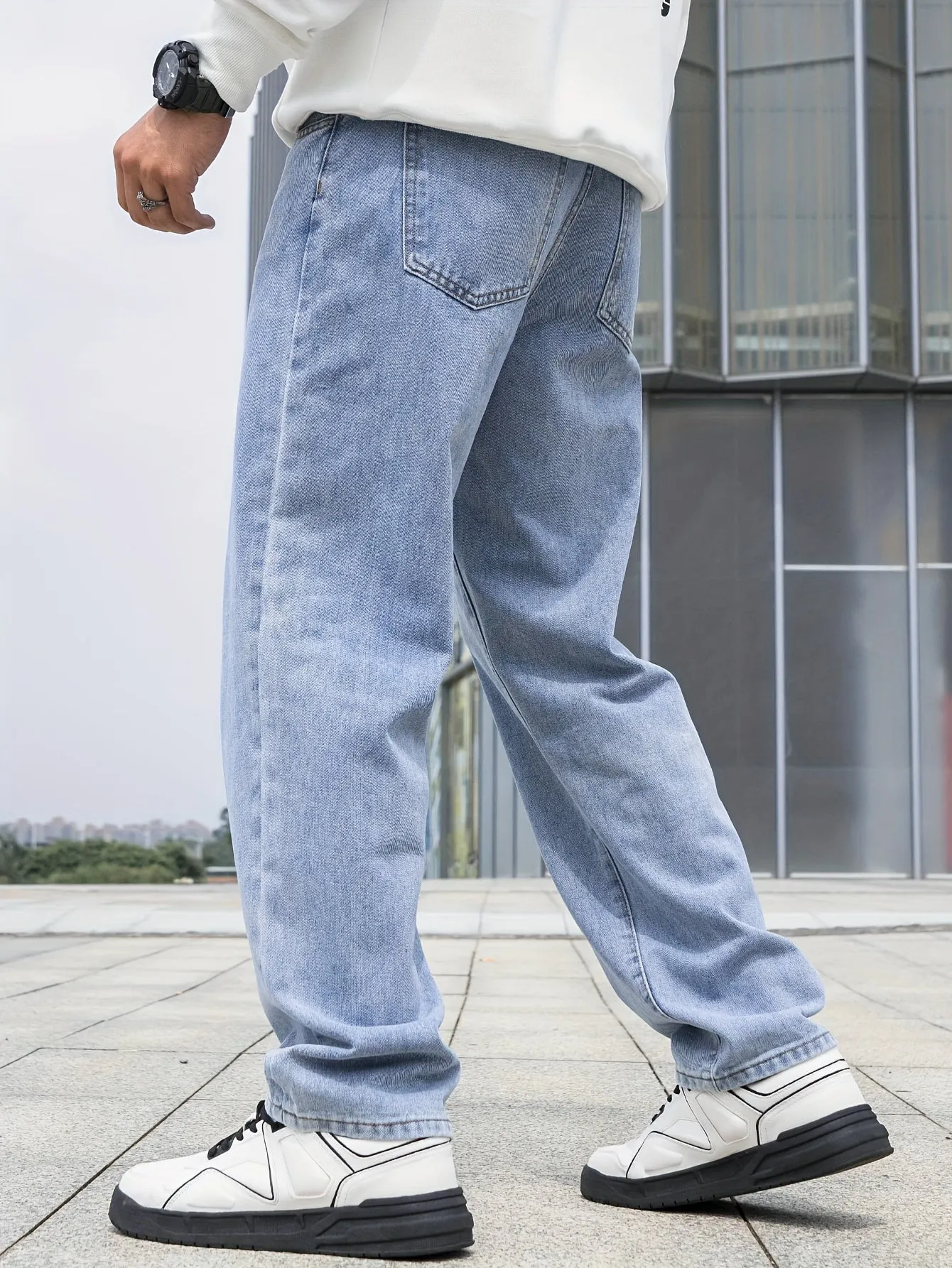 Men's Loose-Fit Wide-Leg Jeans