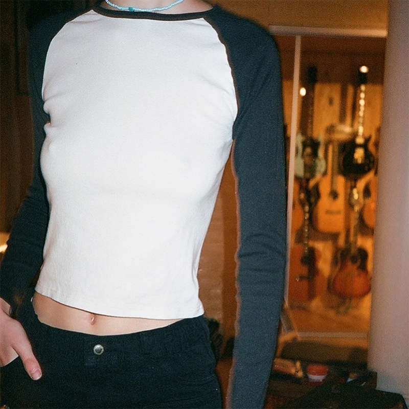 90s Vintage Grunge T-shirt Y2K Retro Cute Crop Top Autumn Contrast Patchwork Long Sleeve Slim Basic Sweats Tees Simple Clothes