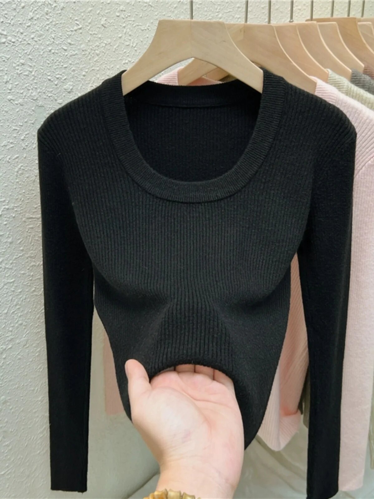 Maxct Photos U-neck Knitted Sweater For Women's Autumn Long Sleeved Top Girls Simple Base Jumper GT8311
