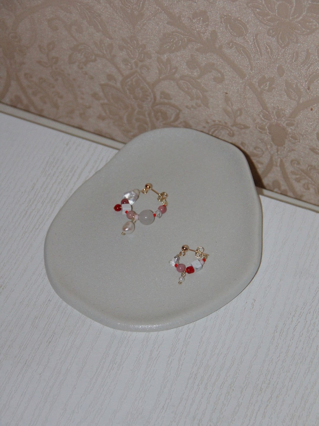 「Chinoiserie」Natural Jade Pink Ballet Girl Asymmetrical Earrings