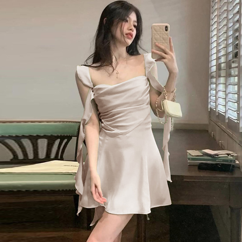 Women's 2024 Summer New Fashion Sexy Backless Ribbon Solid Color Dress Foreign Trade Wholesale