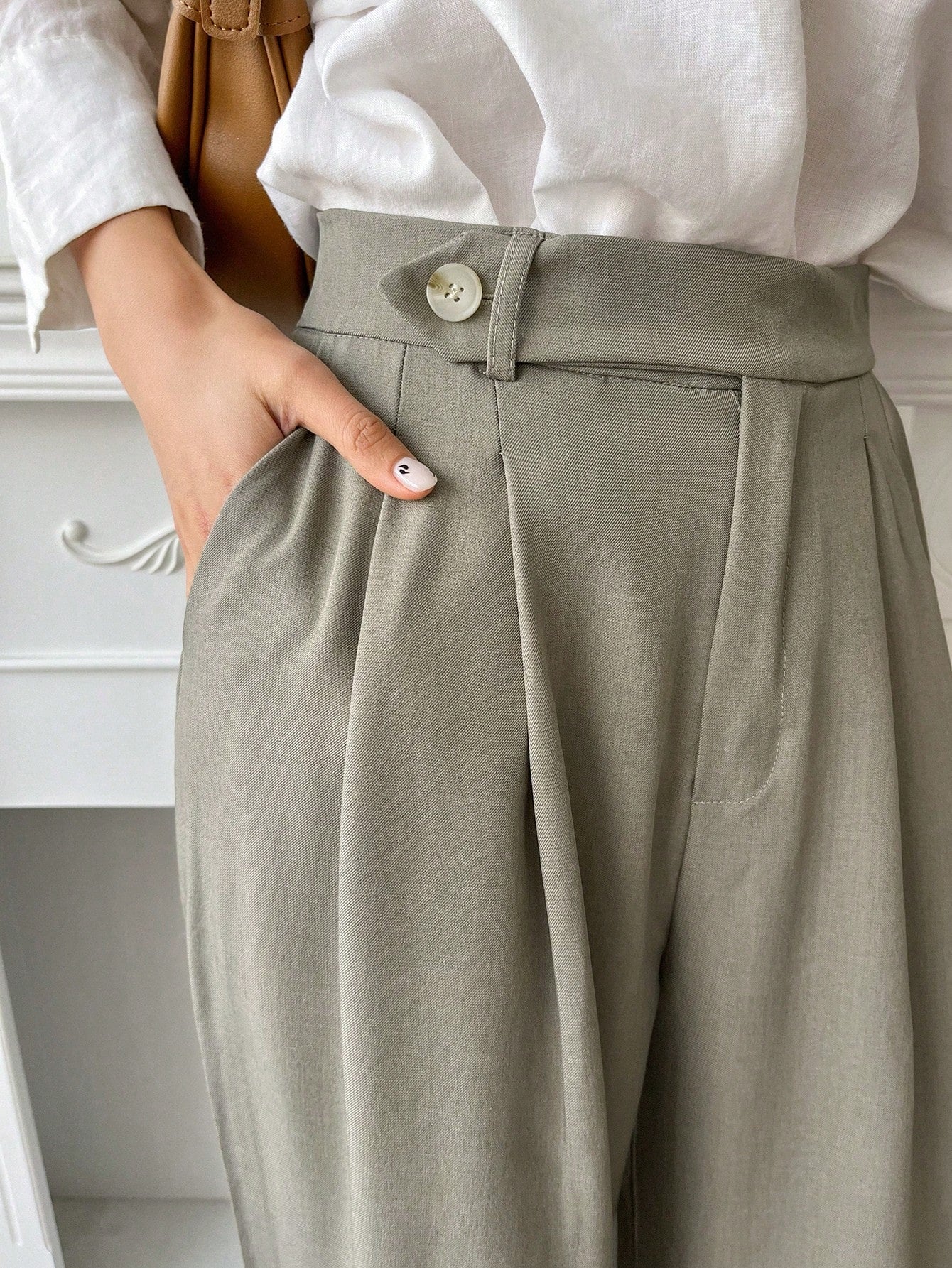 Maxct Women Solid Color Pleated Loose Wide-Leg Suit Pants