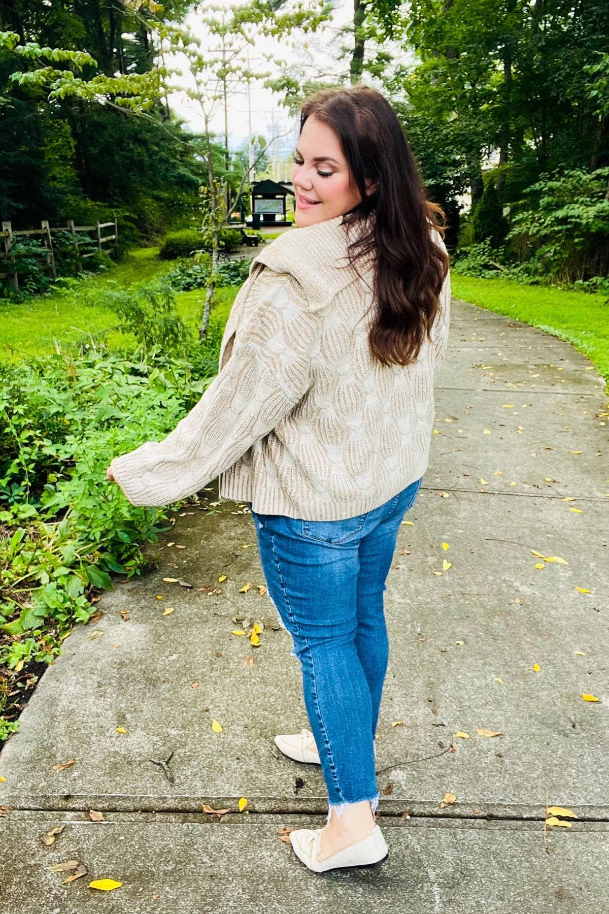 Maxct &Autumn Vibes Taupe Textured Cable Knit Collared Cardigan