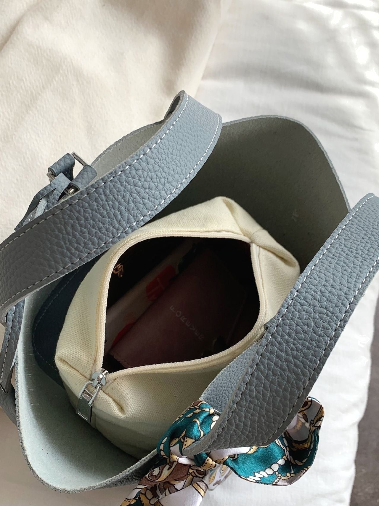 Maxct - Twilly Scarf Decor Bucket Bag with Inner Pouch  - Women Tote Bags