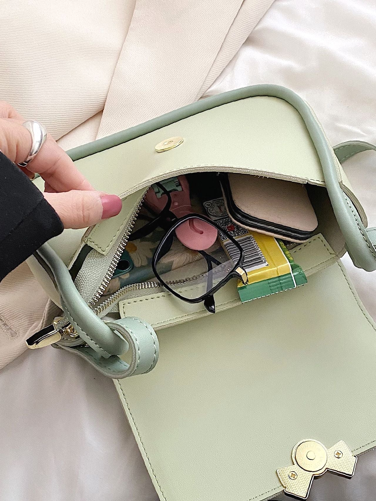 Bag For Love - Bow Decor Flap Saddle Bag  - Women Maxct Bags