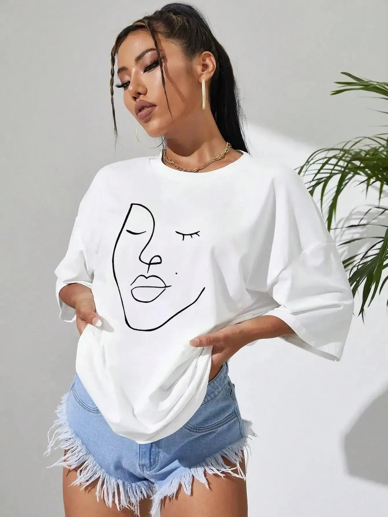 Maxct &Abstract Woman Face Tee